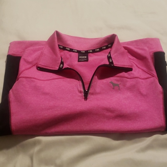 Large zip up Pink Victoria's secret stretch - Picture 6 of 6